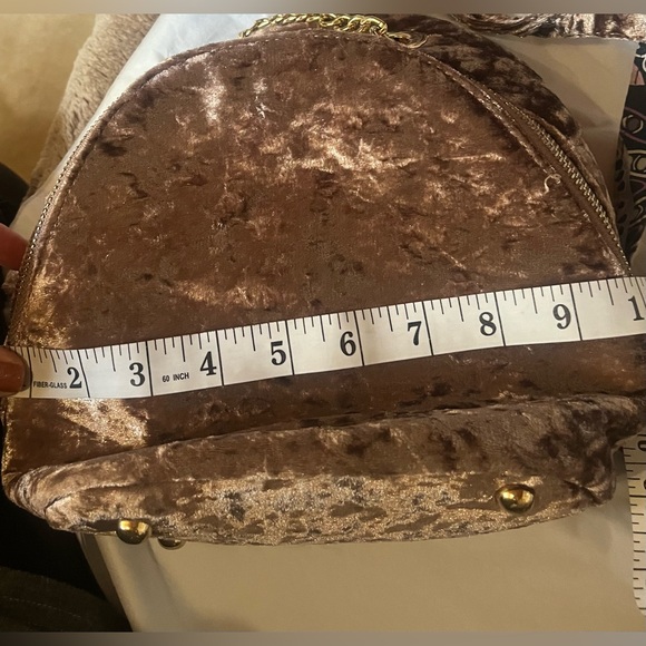 ALDO Crushed Velvet blush Pink Small Backpack/Purse - WINTER must! - Picture 9 of 16